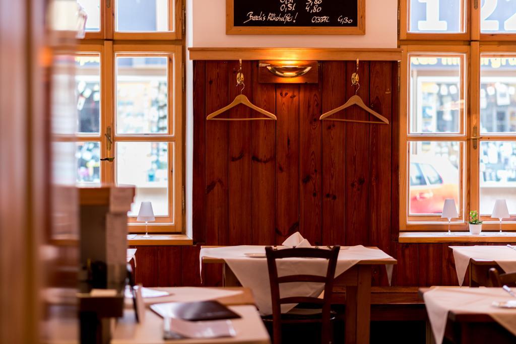 Отель Schreiners Essen Und Wohnen Вена Экстерьер фото