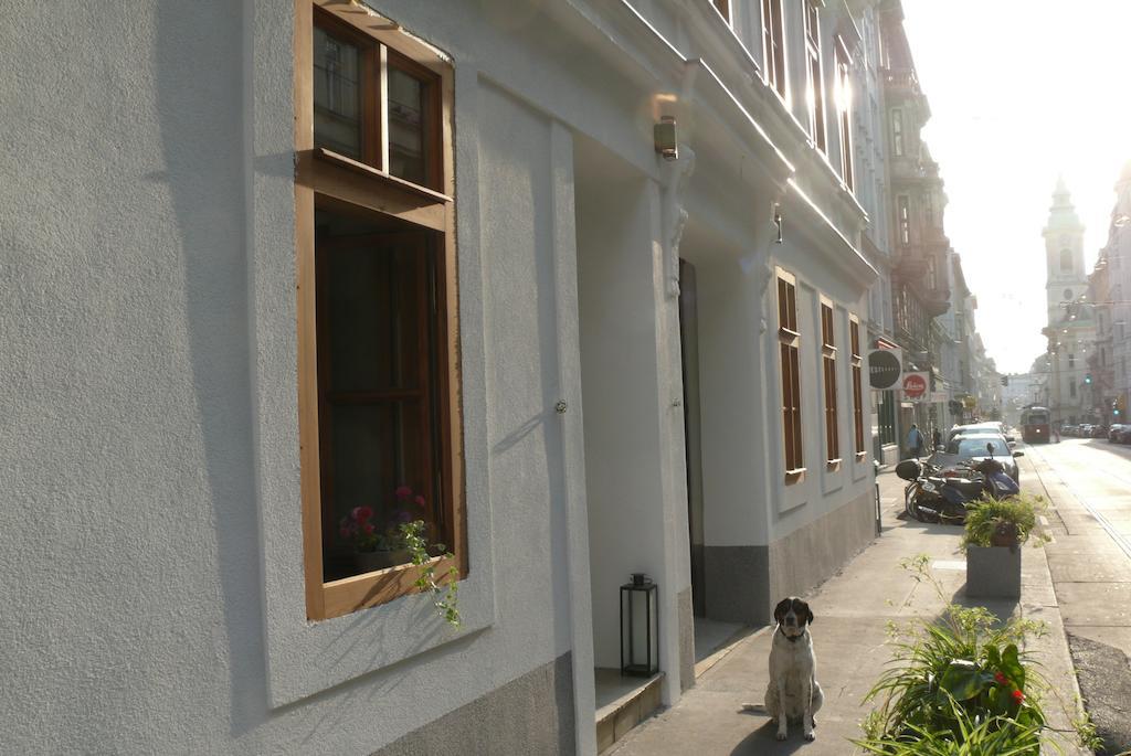 Отель Schreiners Essen Und Wohnen Вена Экстерьер фото